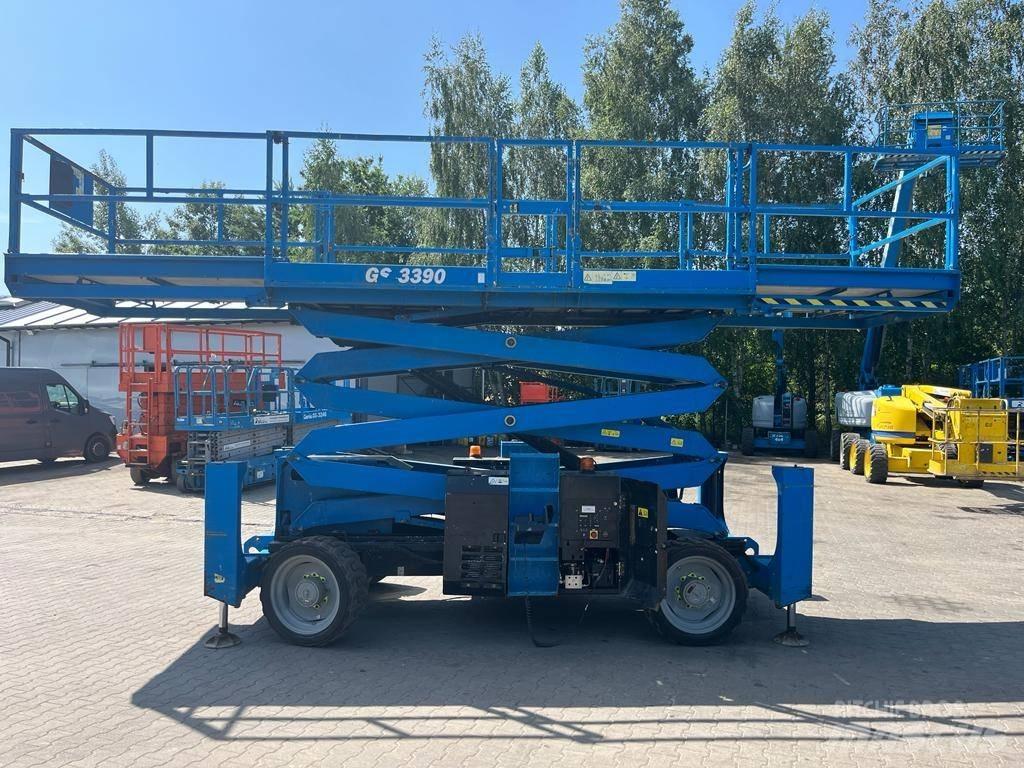 Genie GS 3390 RT Nůžková zvedací plošina