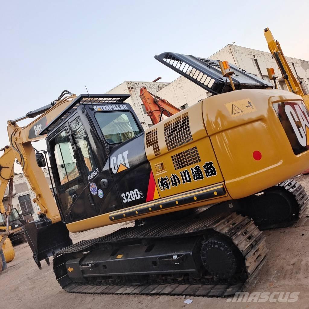 CAT 320 D2L Pásová rýpadla