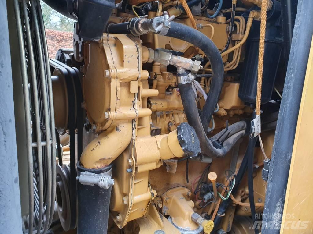 CAT CS 553 Tandemové válce