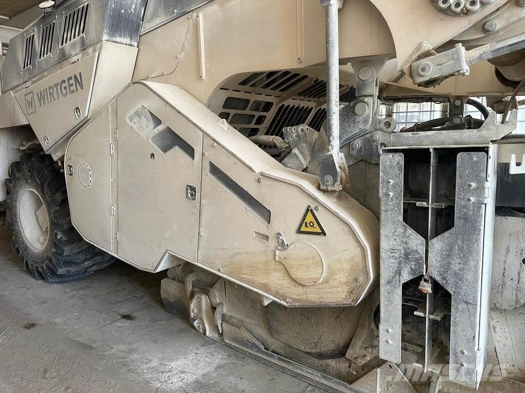 Wirtgen WR250i Recyklátory asfaltu