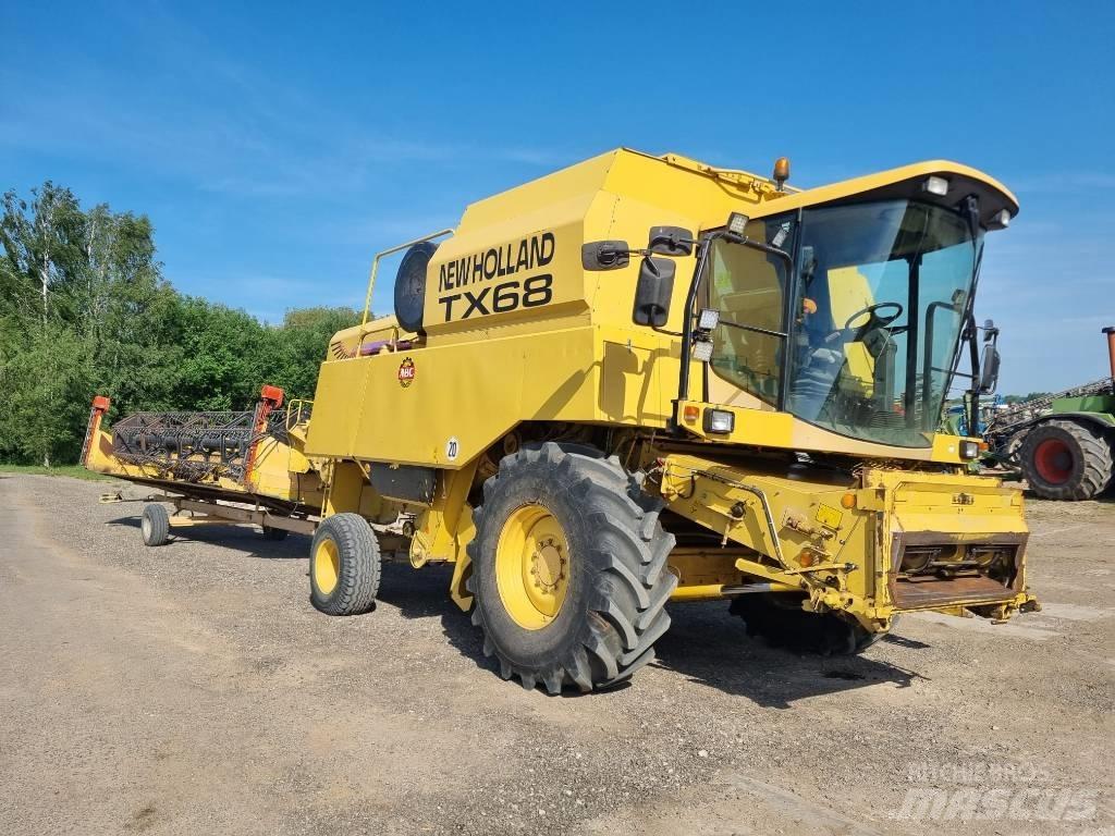 New Holland TX 68 Sklízecí mlátičky