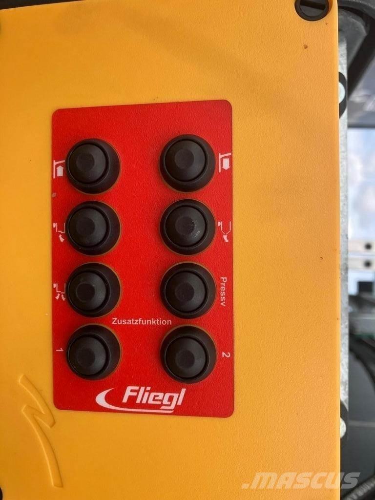 Fliegl ASS 298 Další