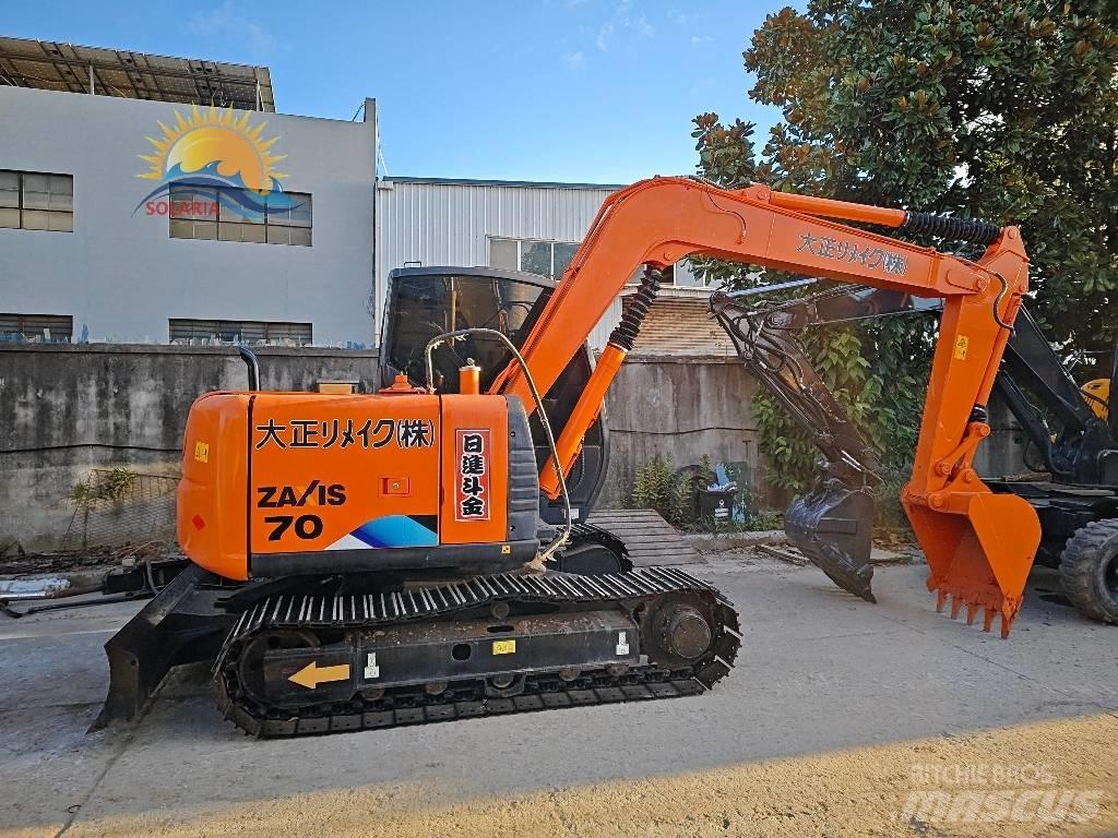 Hitachi ZX 70 Midi rýpadla 7t - 12t