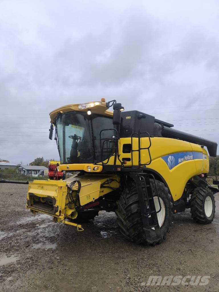 New Holland CX 8060 Sklízecí mlátičky