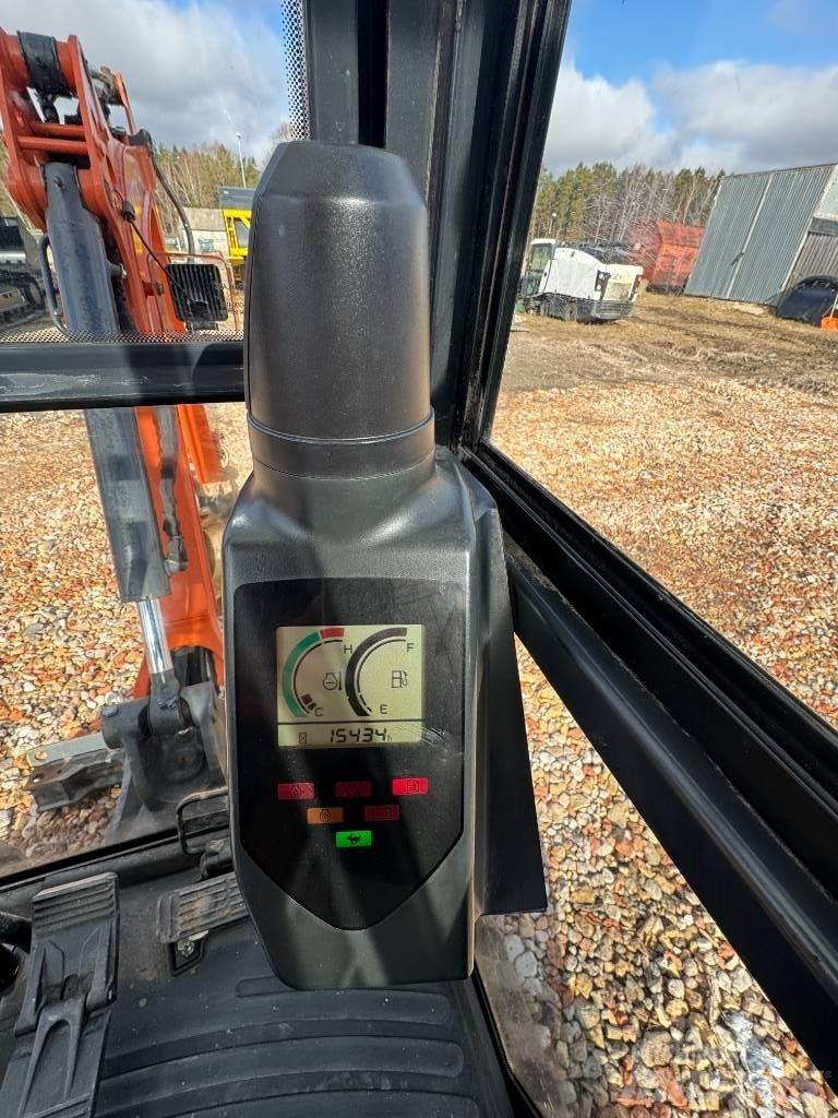 Hitachi ZX 19-5A CR Mini rýpadla < 7t