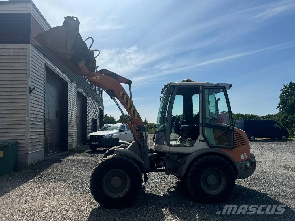 Atlas AR65 SUPER Kolové nakladače