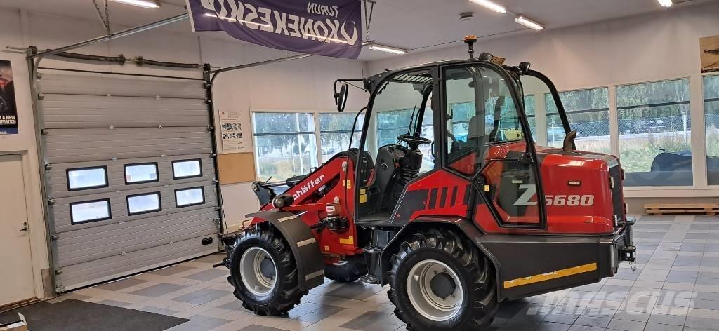 Schäffer 6680 Z Mininakladače