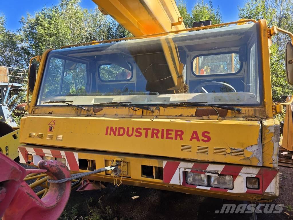 Faun RTF 40-3 Univerzální terénní jeřáby