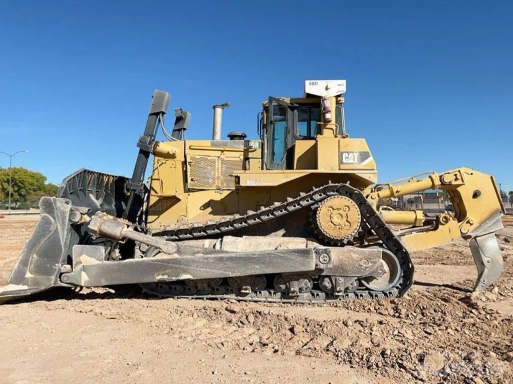 CAT D10R Pásové dozery