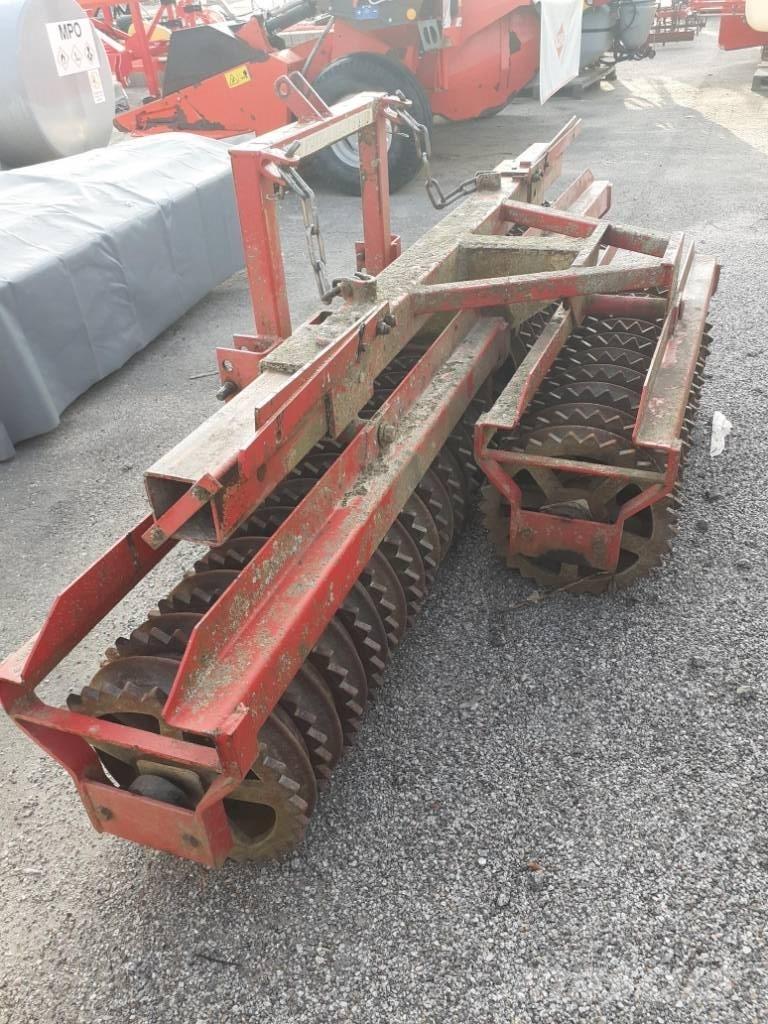 Potila NJ375 Válce