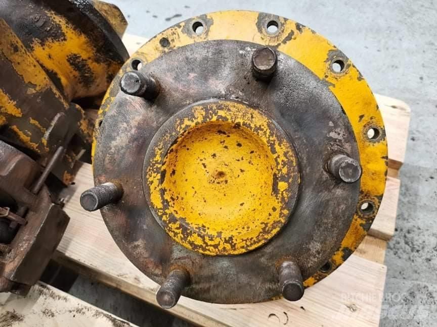 JCB 408 ZX wheel hub Pneumatiky, kola a ráfky