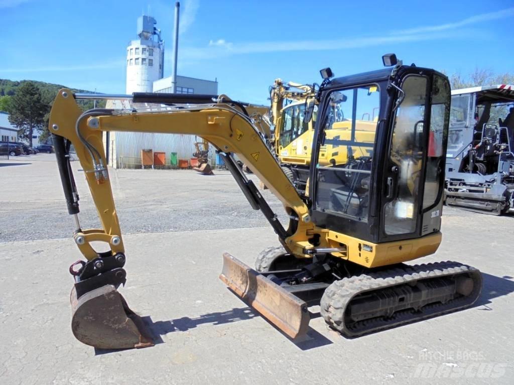 CAT 302.7 D CR Mini rýpadla < 7t