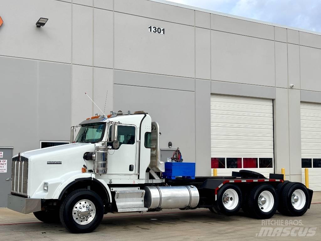 Kenworth T 800 Tahače