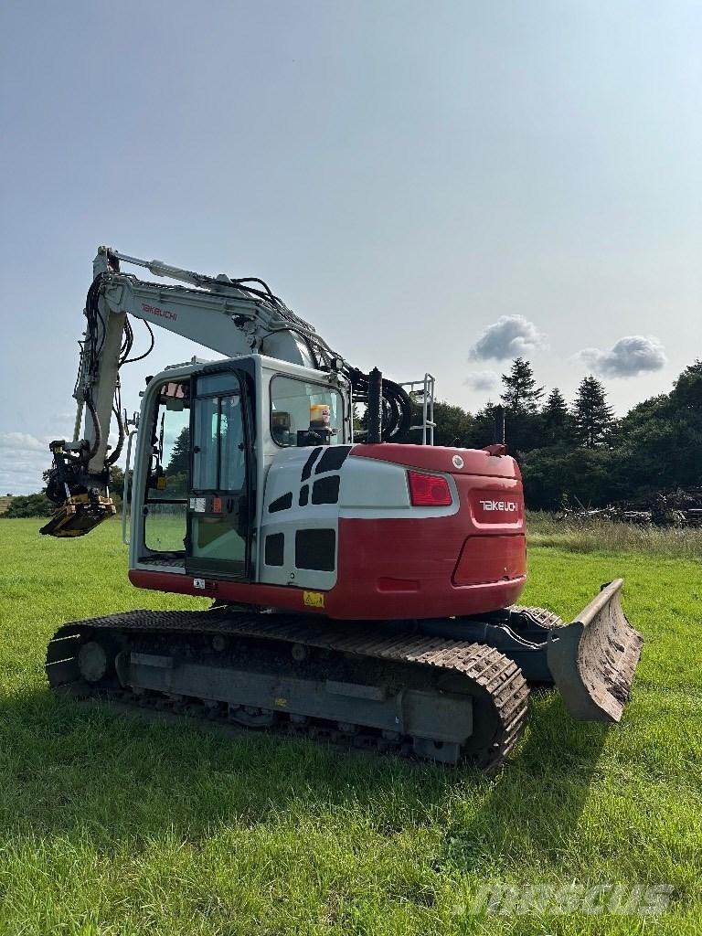 Takeuchi TB 2150 R Pásová rýpadla