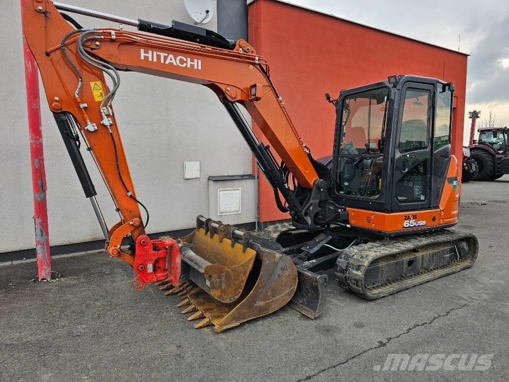 Hitachi ZX65 Pásová rýpadla