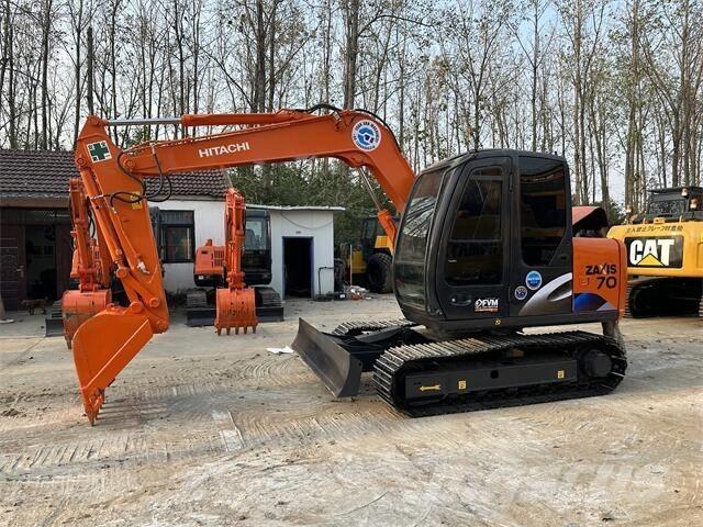 Hitachi ZX70 Pásová rýpadla