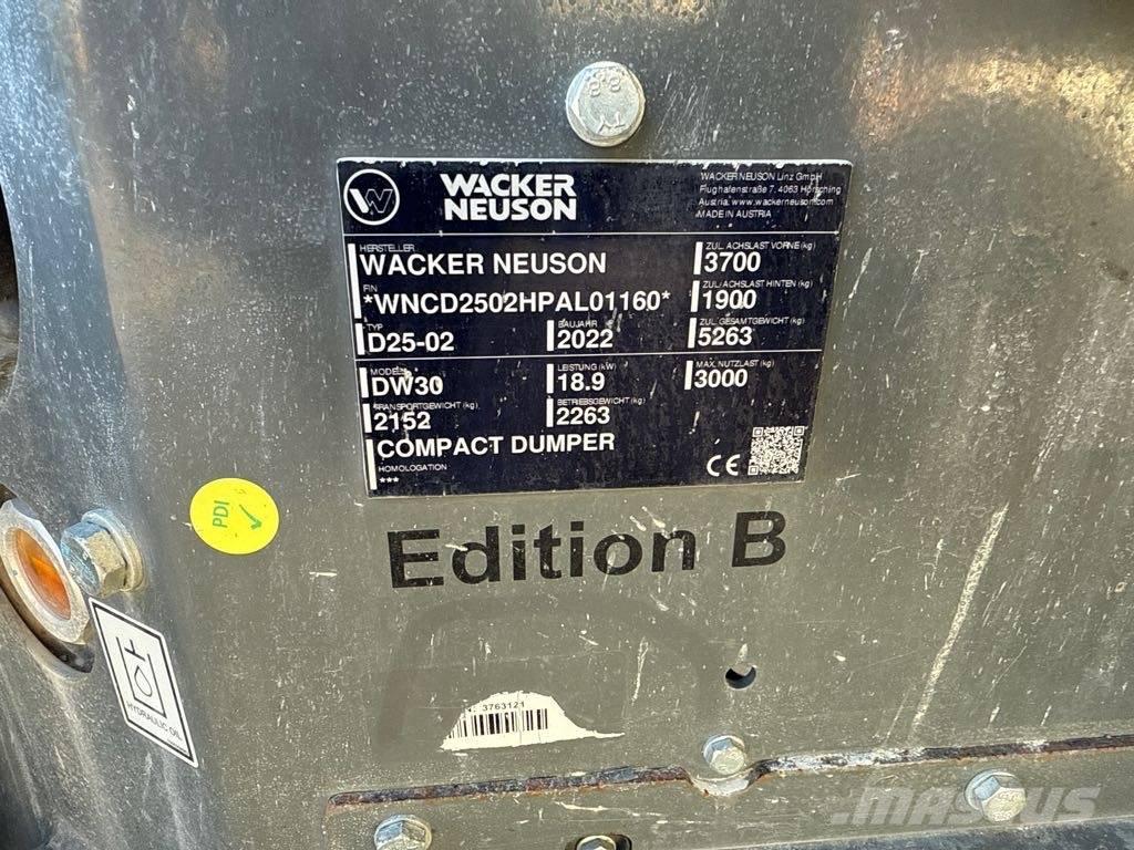 Wacker Neuson DW30 Vyklápěcí dempry