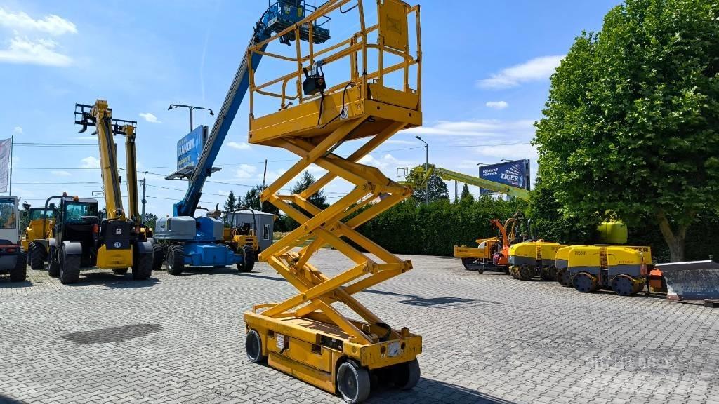 Haulotte Compact 8 Nůžková zvedací plošina
