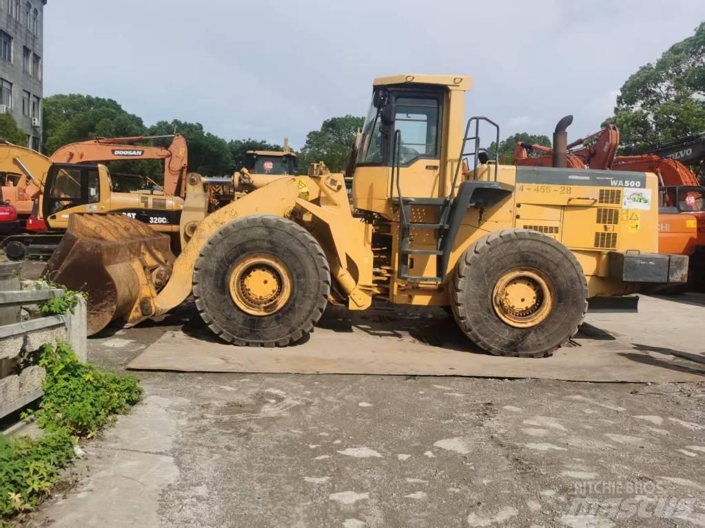 Komatsu WA 500-3 Kolové nakladače