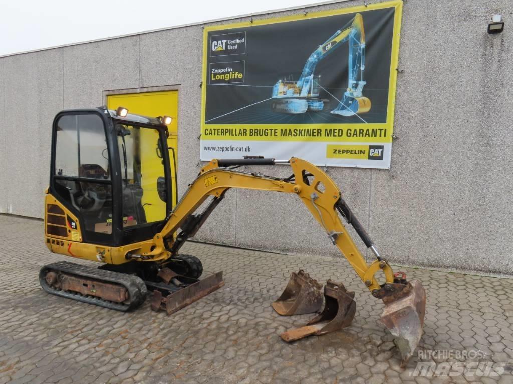 CAT 301.7 D Mini rýpadla < 7t