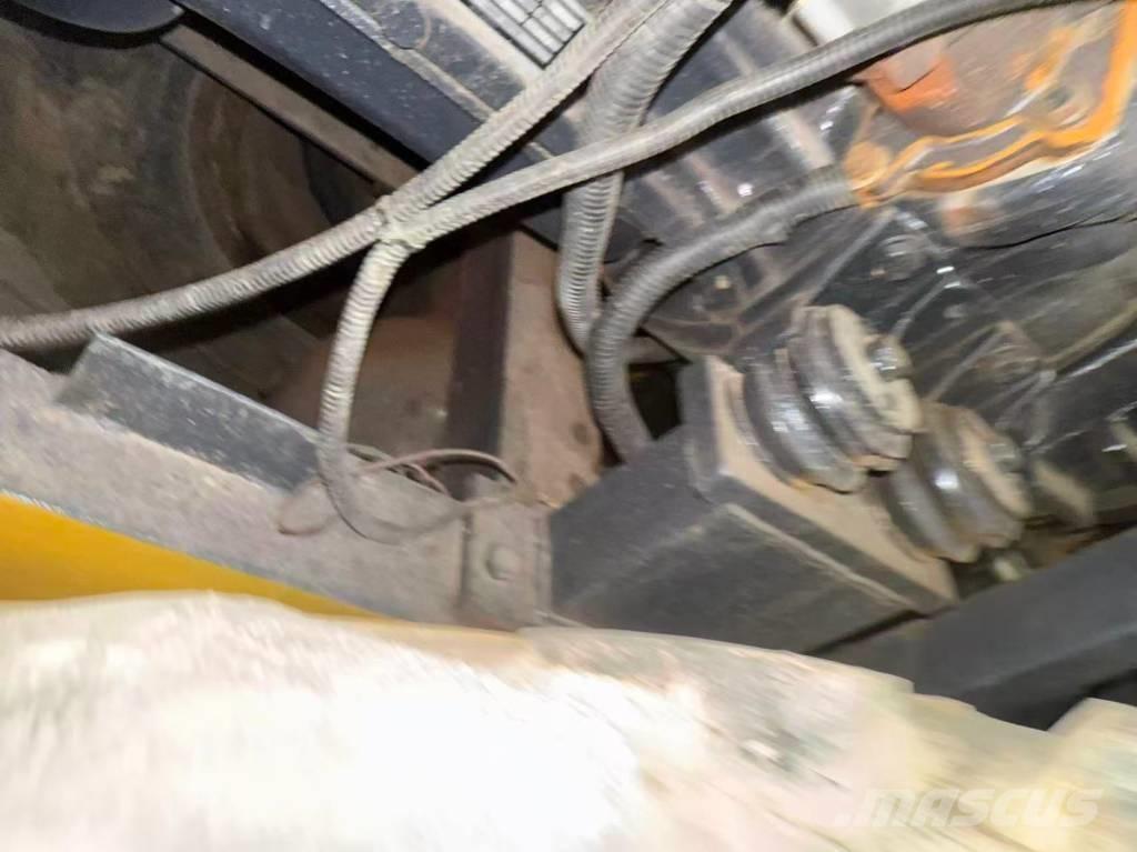 Dynapac CA 30 D Tahačové válce