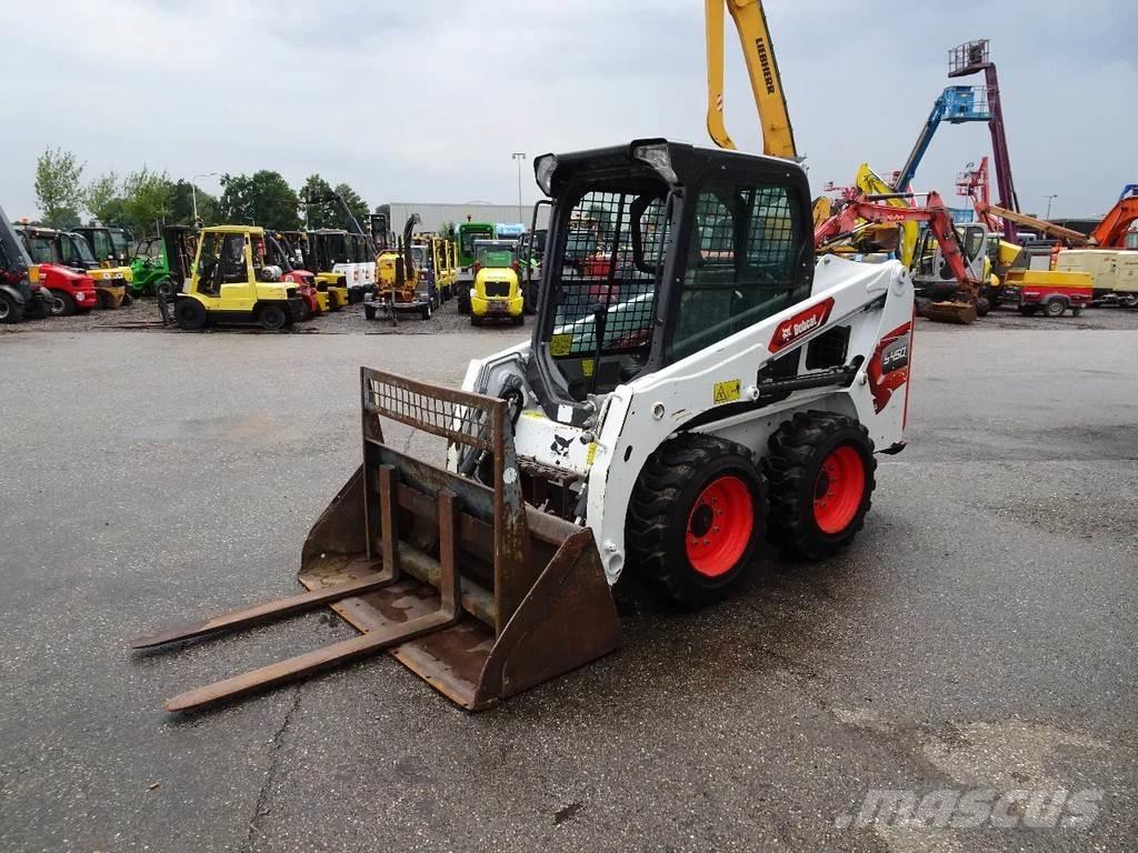 Bobcat S450 Smykem řízené nakladače