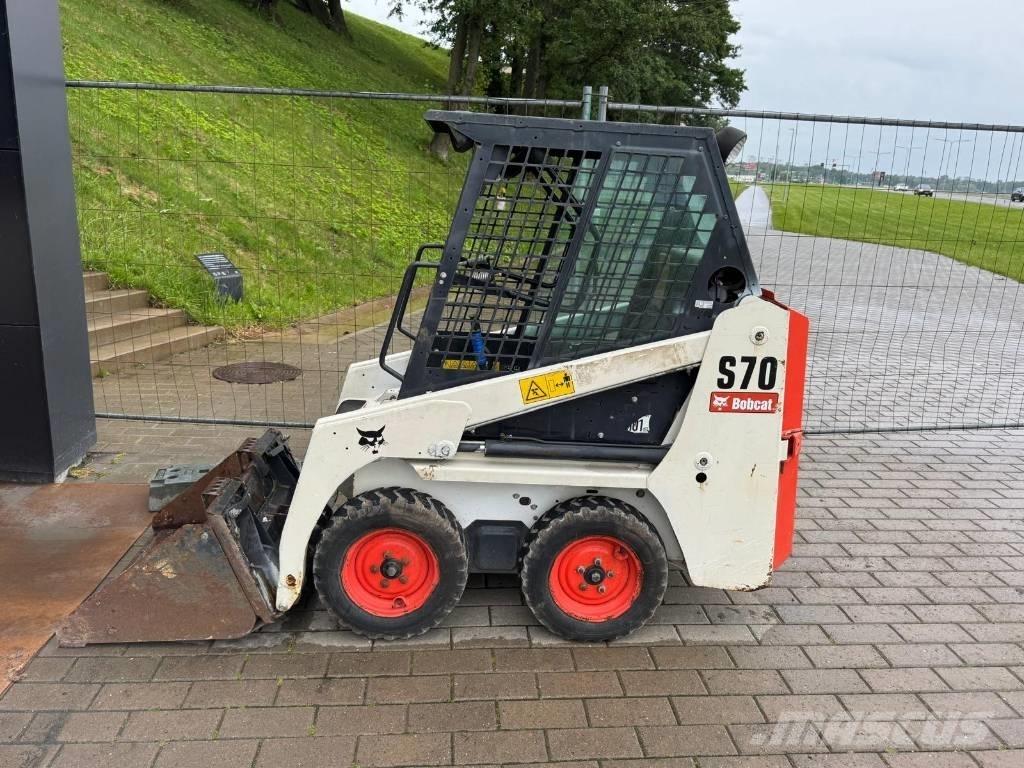 Bobcat S 70 Smykem řízené nakladače