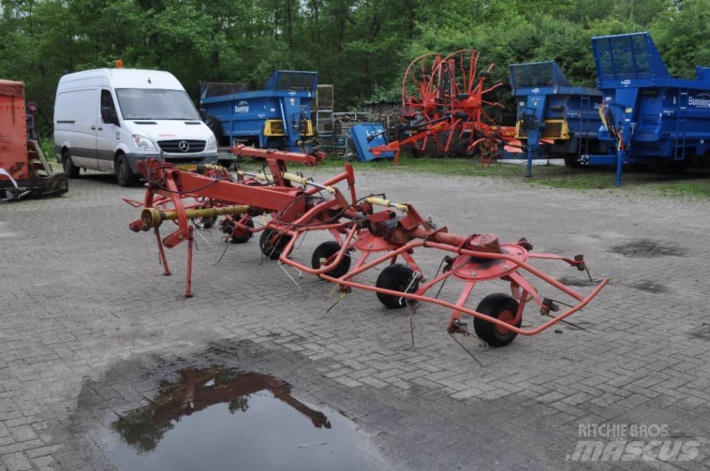 Lely Lotus 675 Obraceče a shrabovače sena
