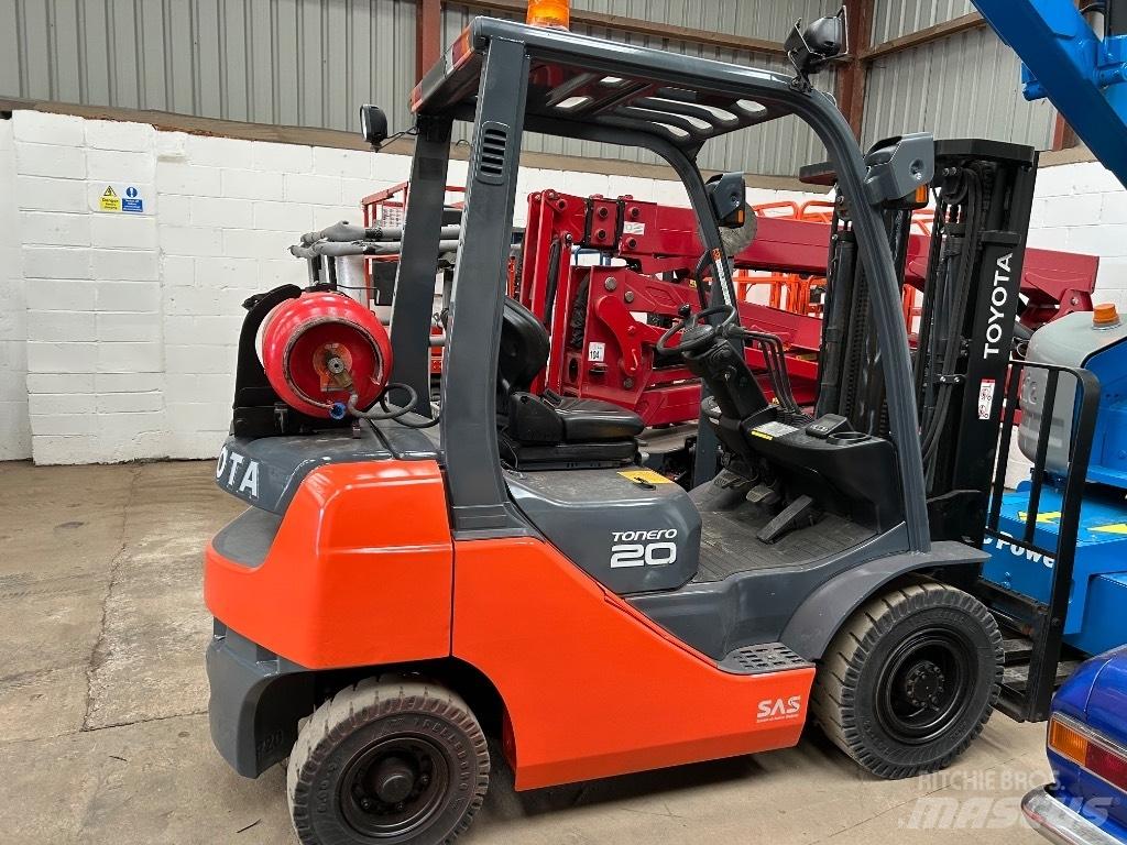 Toyota 02-8 FGF 20 LPG vozíky
