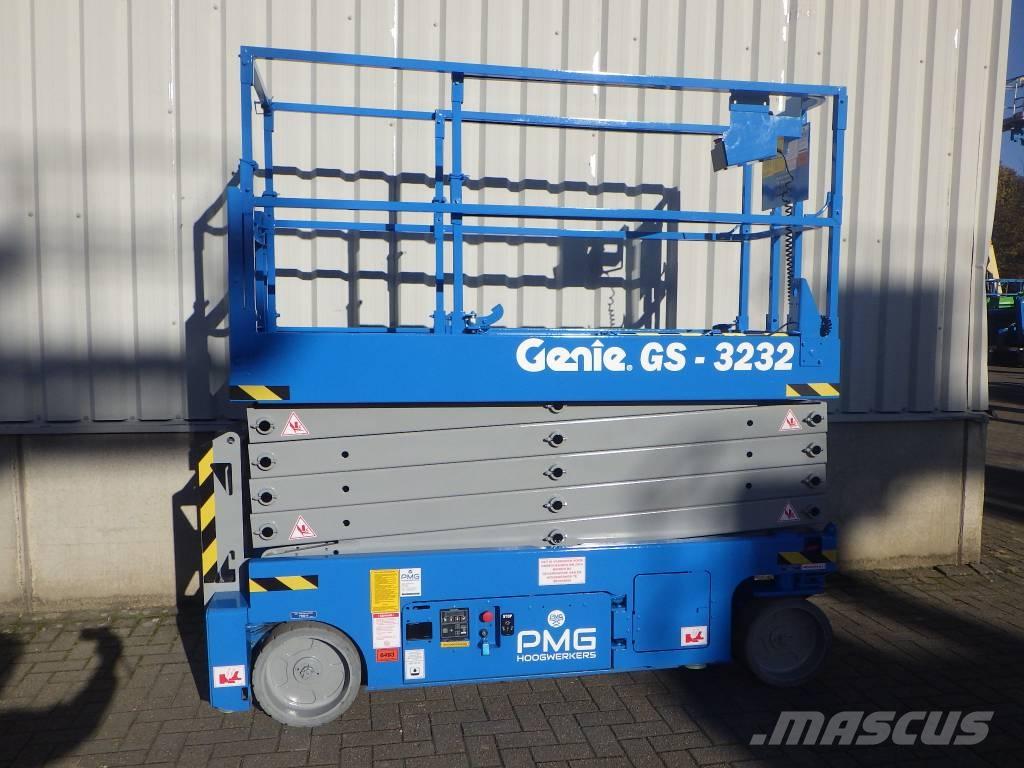 Genie GS3232 Nůžková zvedací plošina