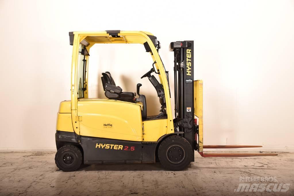 Hyster J 2.5 XN Akumulátorové vozíky