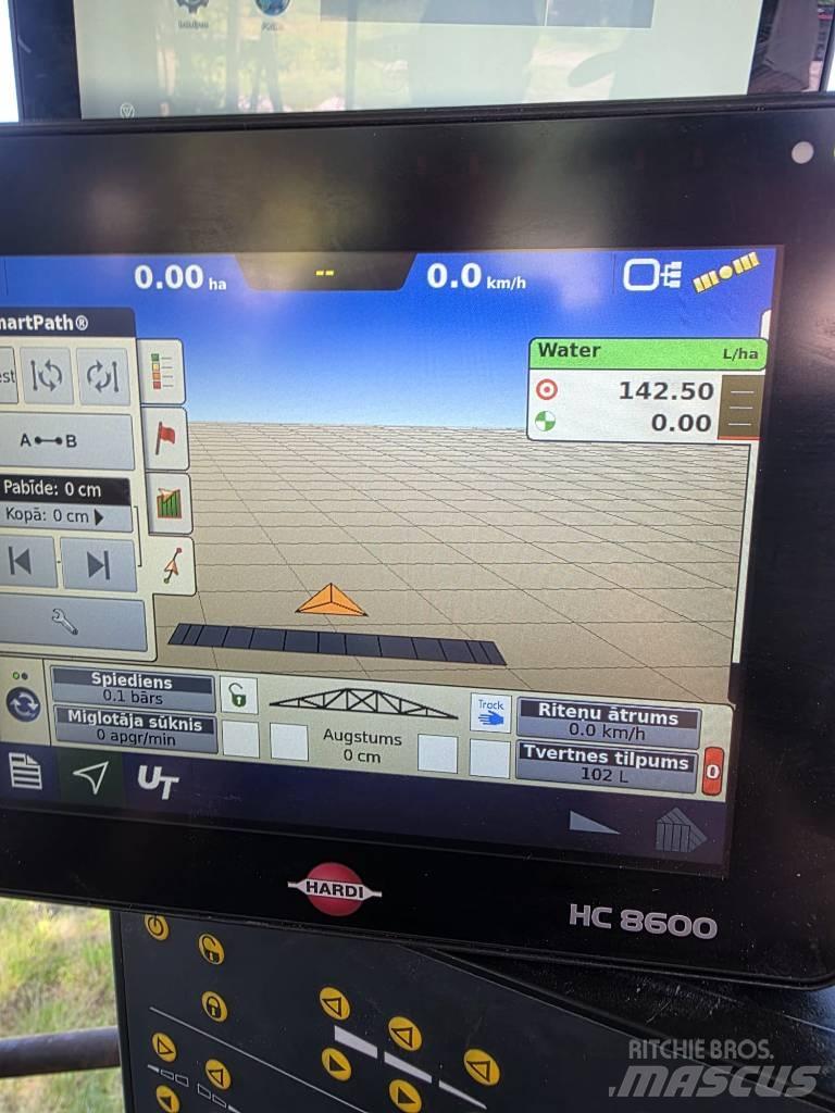 Hardi Navigator 4000 Tažené postřikovače