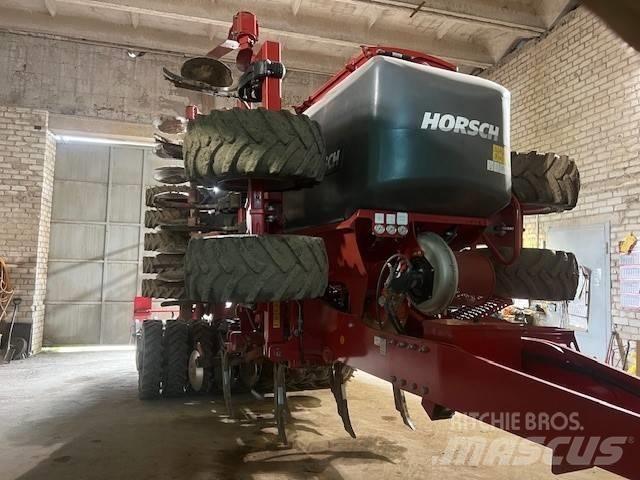 Horsch Focus 6 TD Mechanické secí stroje