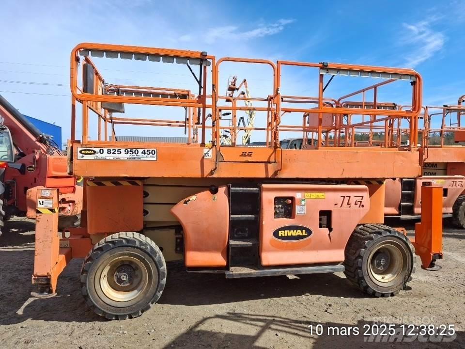 JLG 3394RT Nůžková zvedací plošina