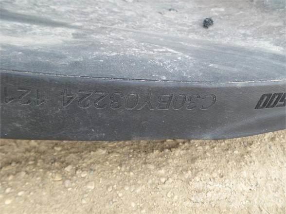 CAMSO 601918D1 Pásy, řetězy a podvozek