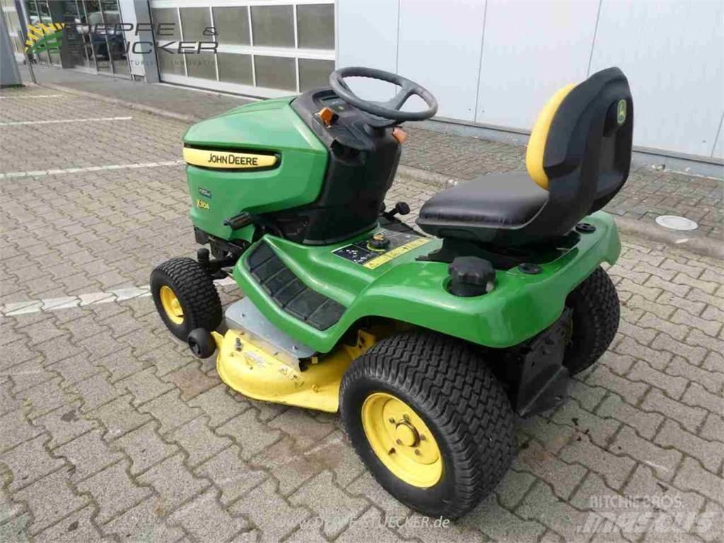 John Deere X304 Žací stroje