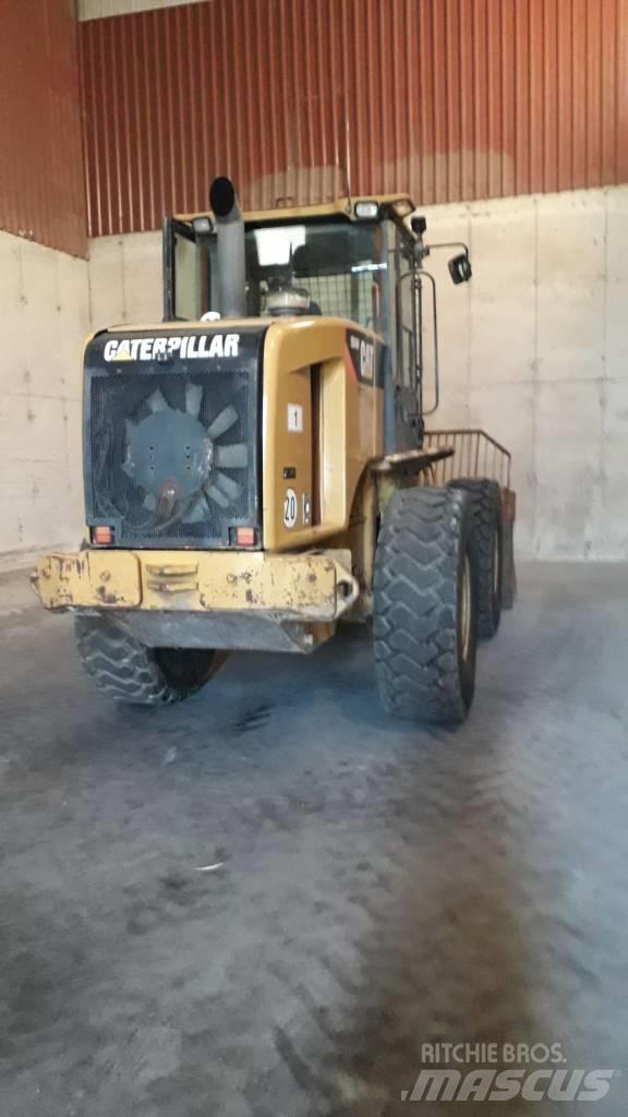 CAT 924 H Kolové nakladače