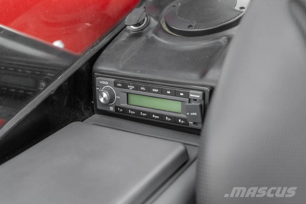 Manitou MT 730 Teleskopické manipulátory
