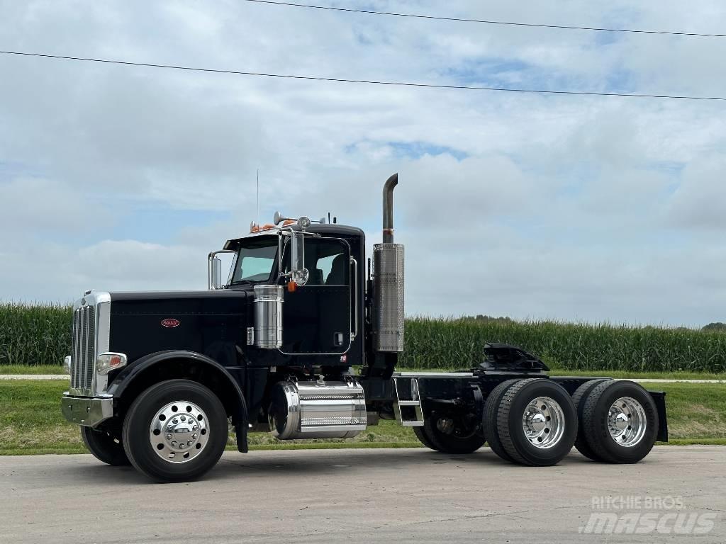 Peterbilt 388 Tahače
