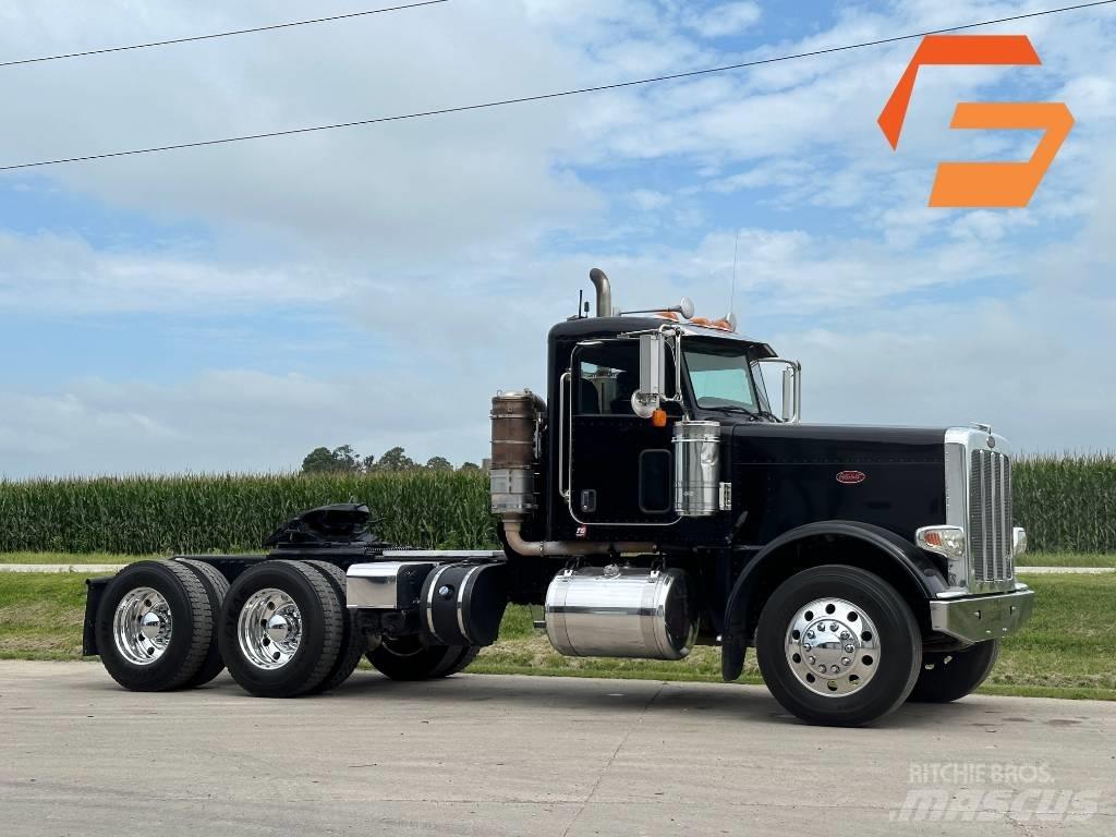 Peterbilt 388 Tahače