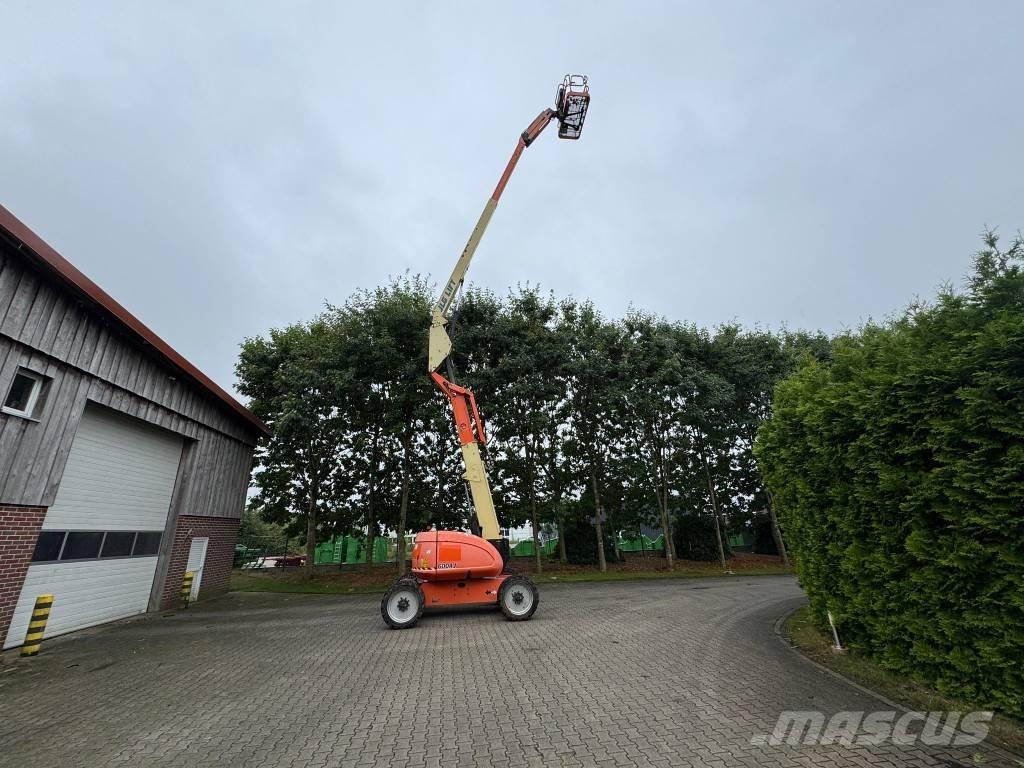 JLG 600 AJ Kloubové plošiny