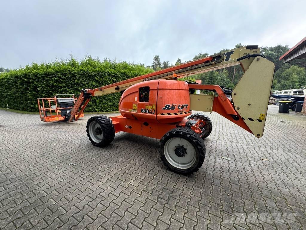 JLG 600 AJ Kloubové plošiny