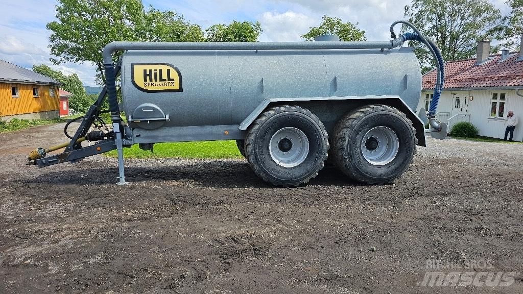 Hillspridaren 15000l Rozmetadla chlévské mrvy