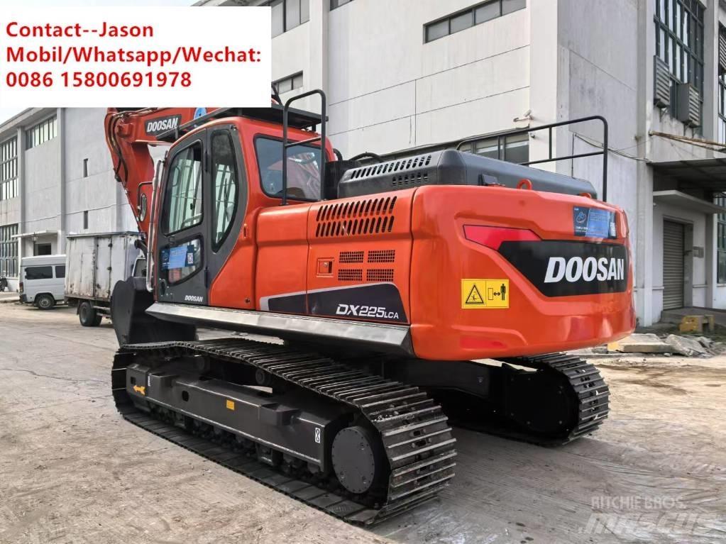 Doosan DX 225 LCA Pásová rýpadla