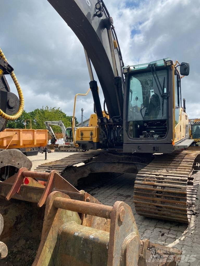 Volvo EC 220 D Pásová rýpadla