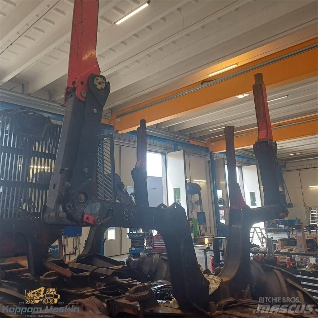 Komatsu 875 Další komponenty