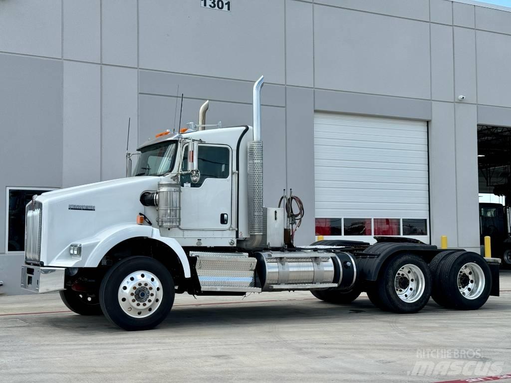 Kenworth T 800 Tahače