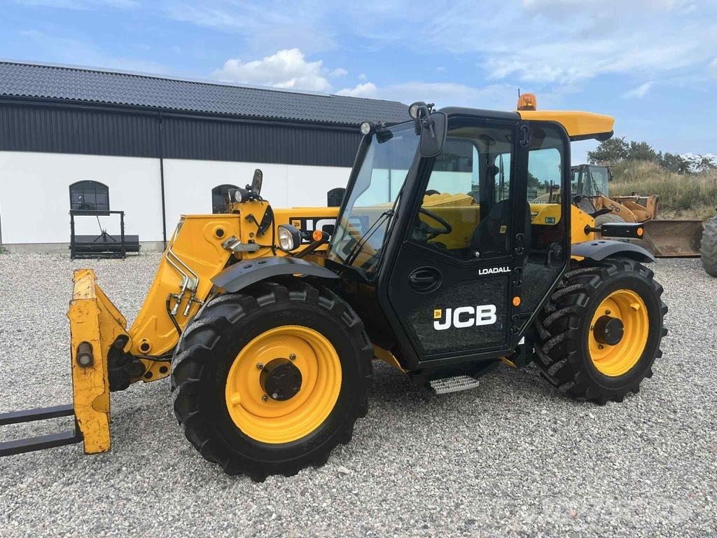 JCB 527-58 Agri Plus Teleskopické nakladače pro zemědělství