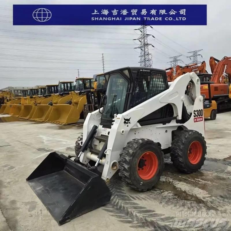 Bobcat S 330 Smykem řízené nakladače