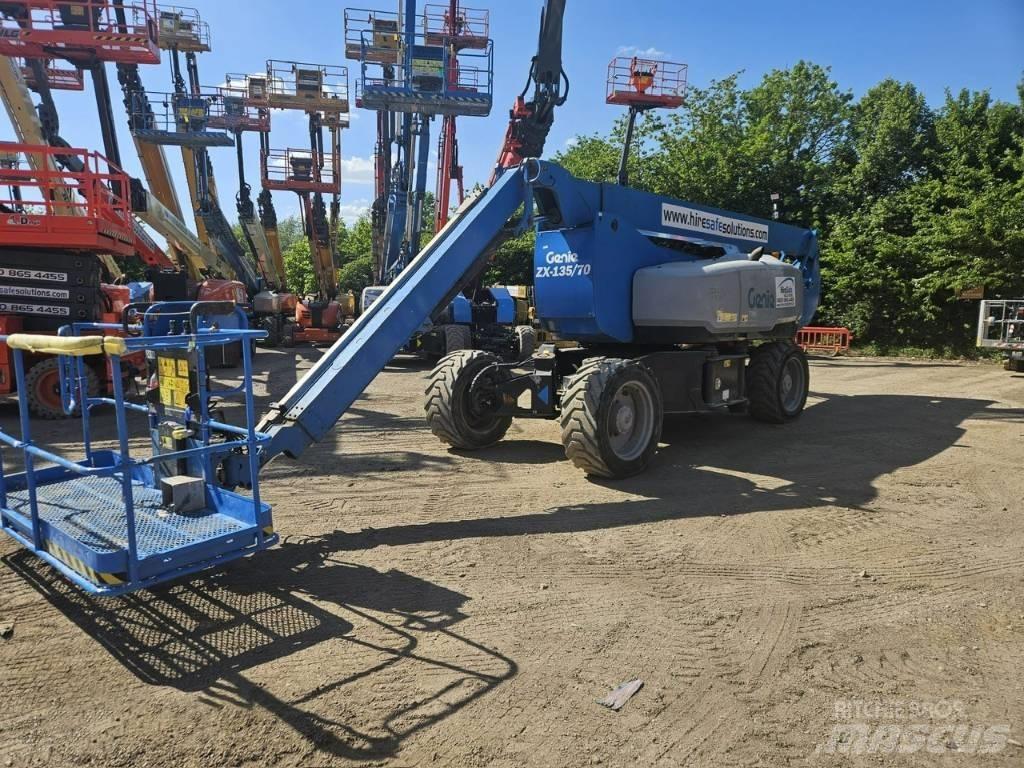 Genie ZX 135/70 Kloubové plošiny